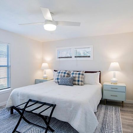 House In Mobile Newly Renovated! Quiet & Centrally Located! Exterior foto