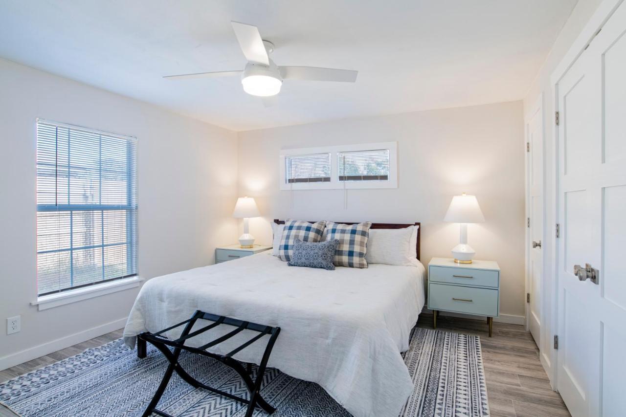 House In Mobile Newly Renovated! Quiet & Centrally Located! Exterior foto